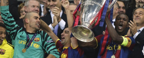 Barca lift the Champions League trophy